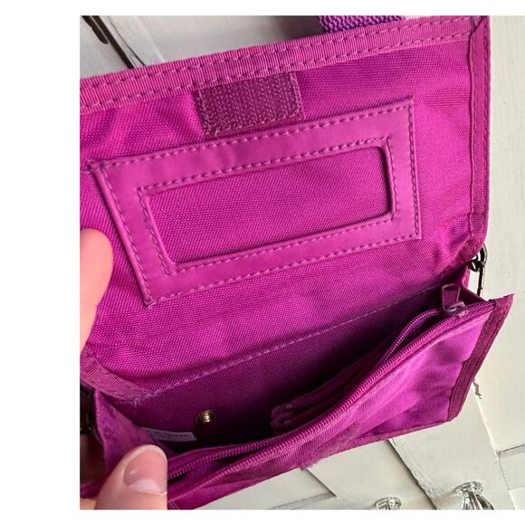 Vintage Mundi Crossbody Bag Bright Fuchsia Purple Travel Organizer Purse - Picture 11 of 12